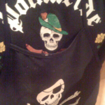 skully_apron_lg